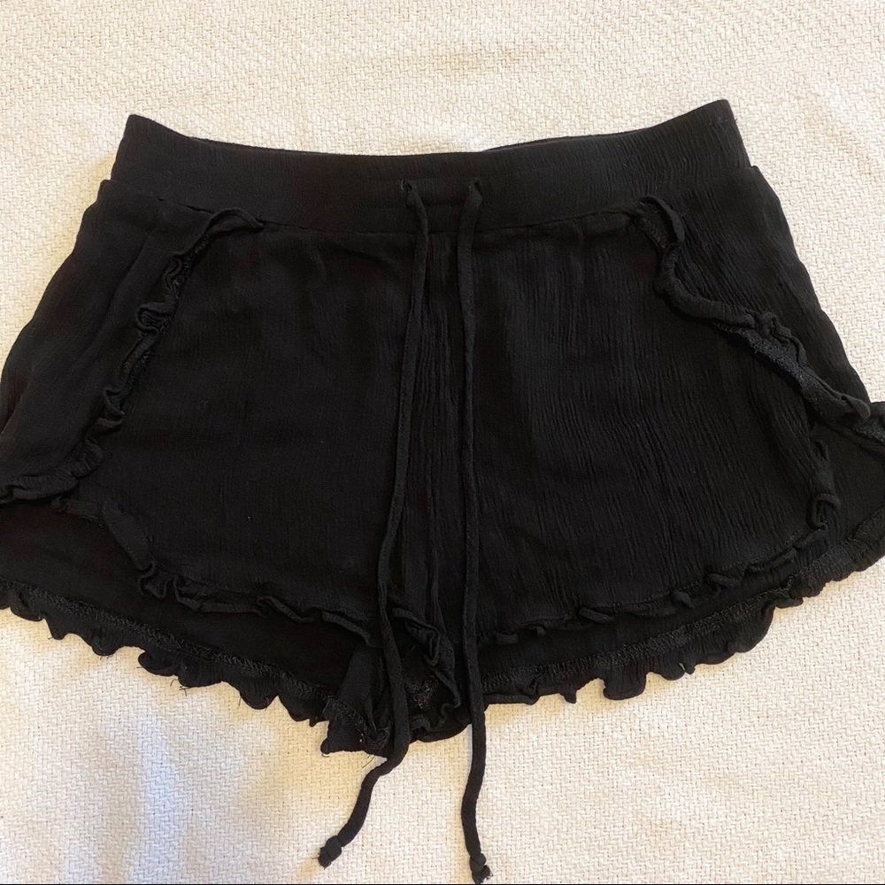 Flowy Black Ruffle Shorts